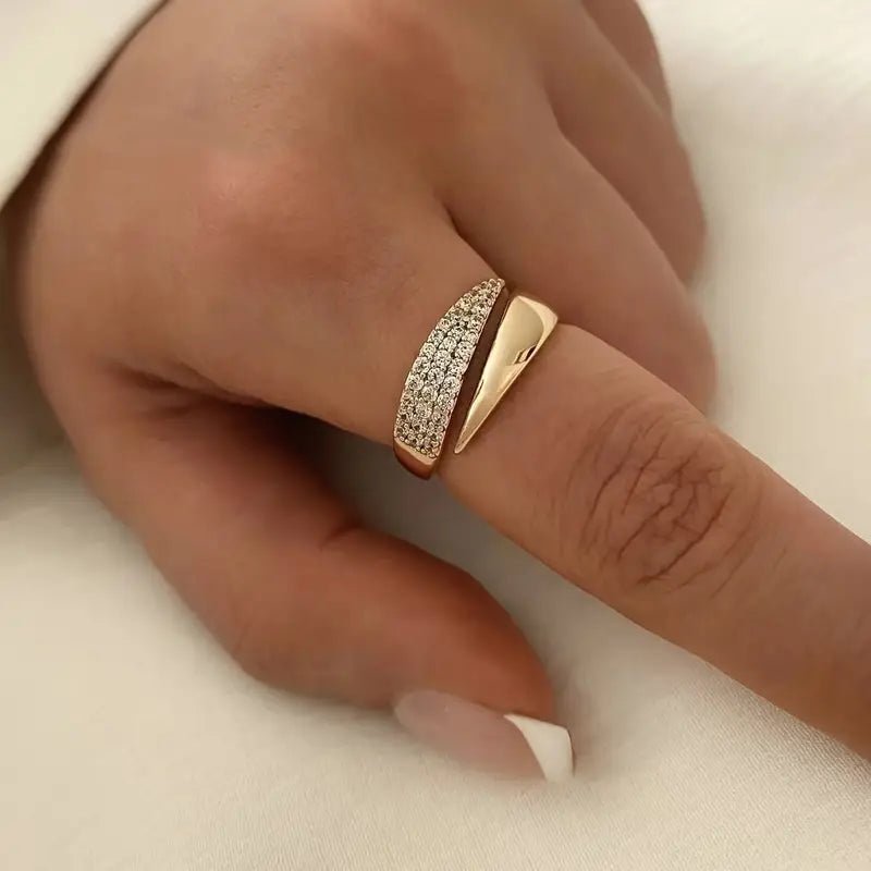 Elegant Adjustable Sparkle Ring - H3NRY’S WORLD