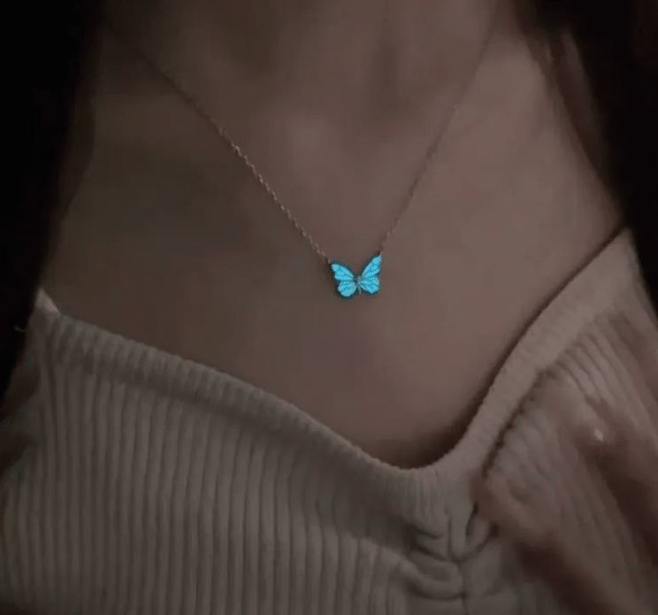 Blue Luminous Smart Butterfly Necklace - H3NRY’S WORLD